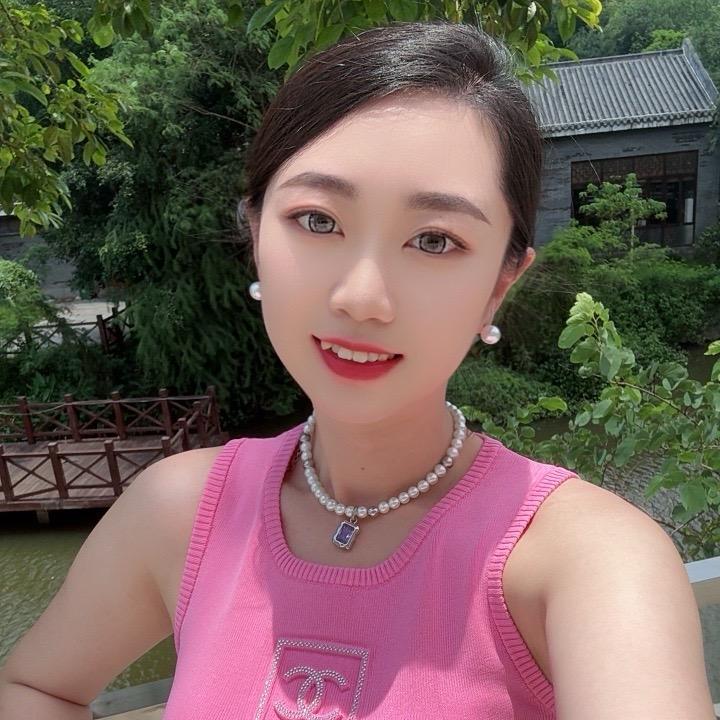 晓彤吖