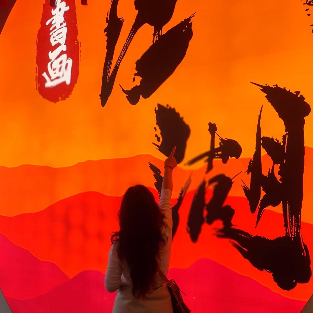 哲哲翔翔👩‍👦‍👦