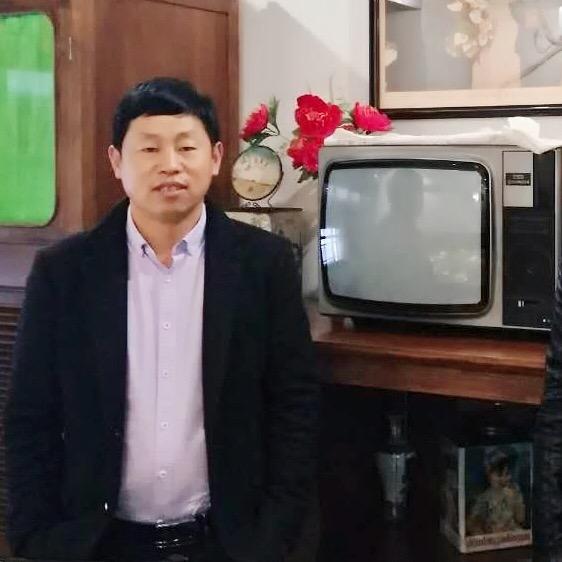 同桌的建哥