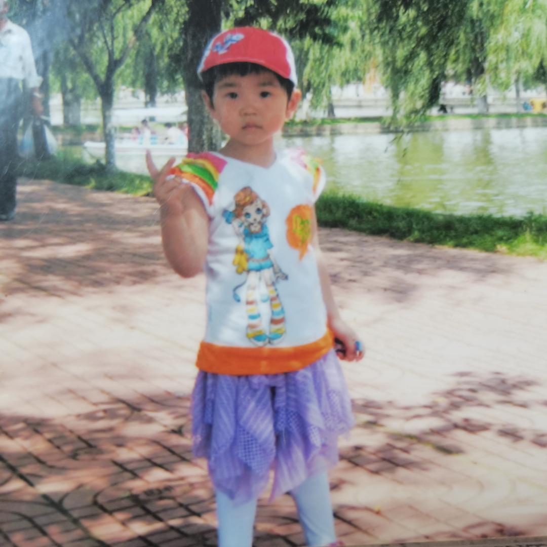 不喝椰汁的vv