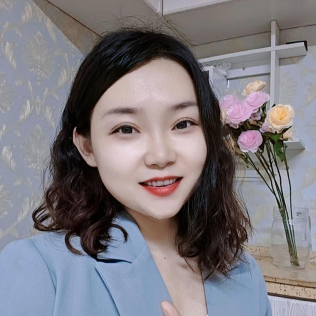 冠莹（雷石点歌机）