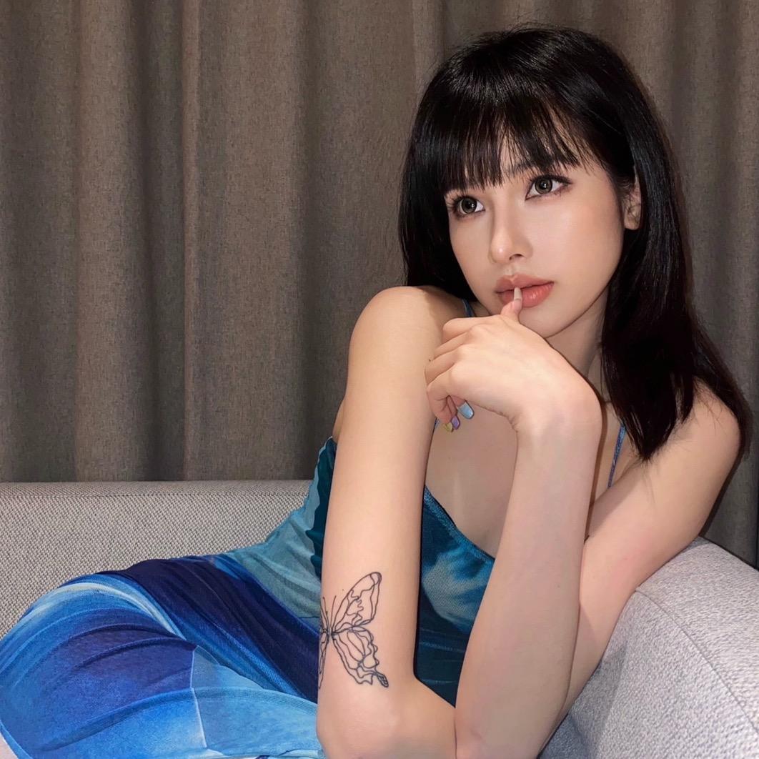 廖丹娜娜娜
