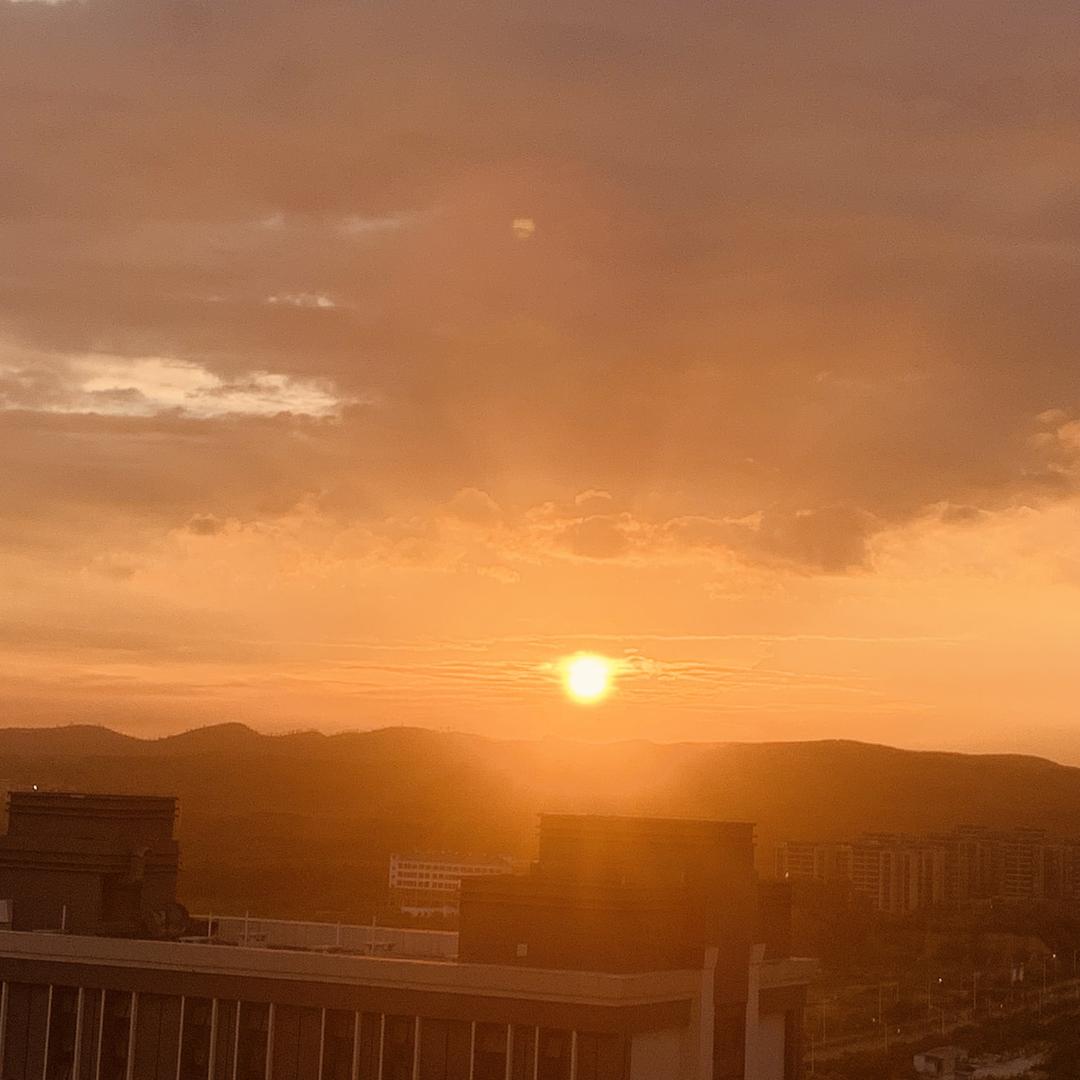 桃桃鲜货小杂铺