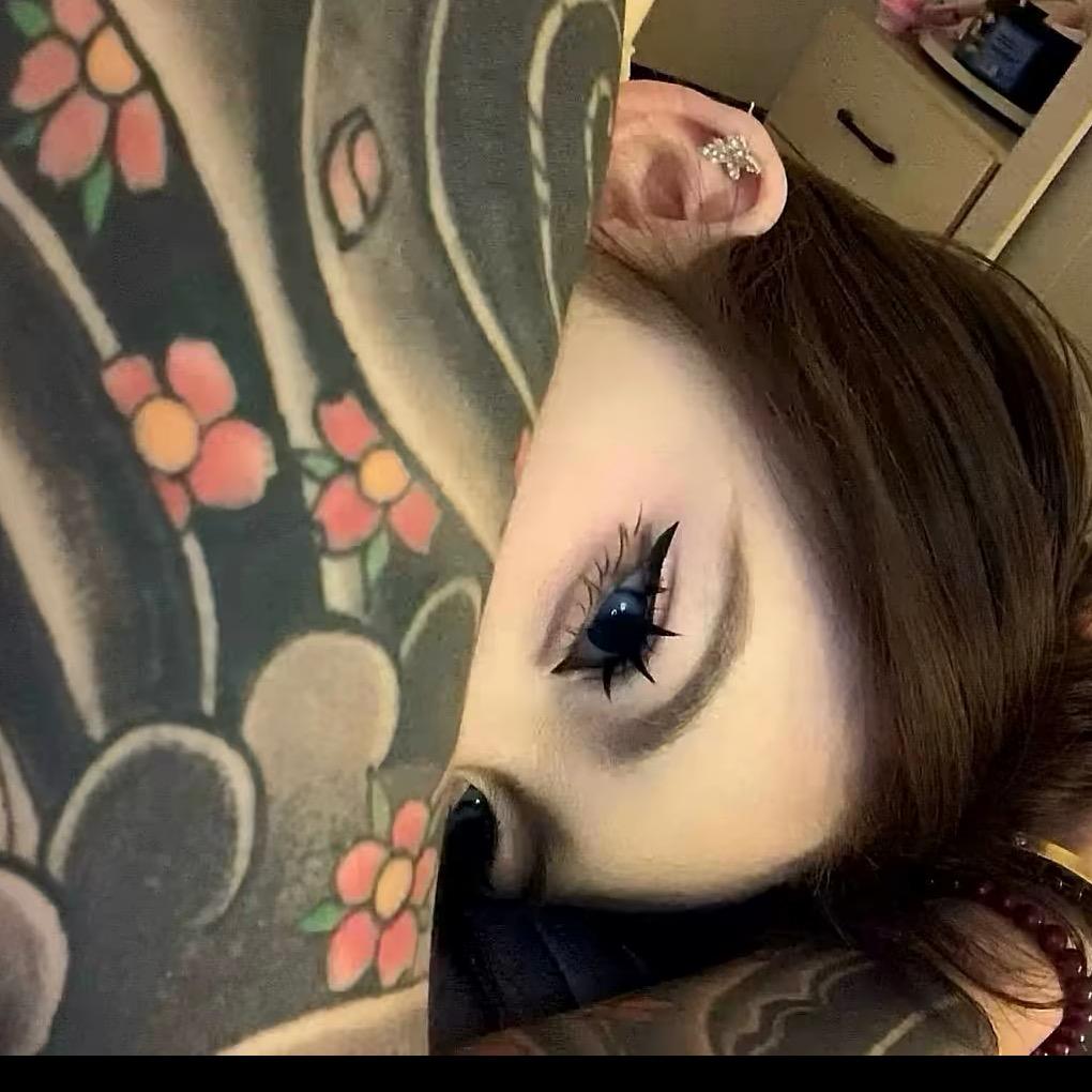 睡个懒觉⁸💤