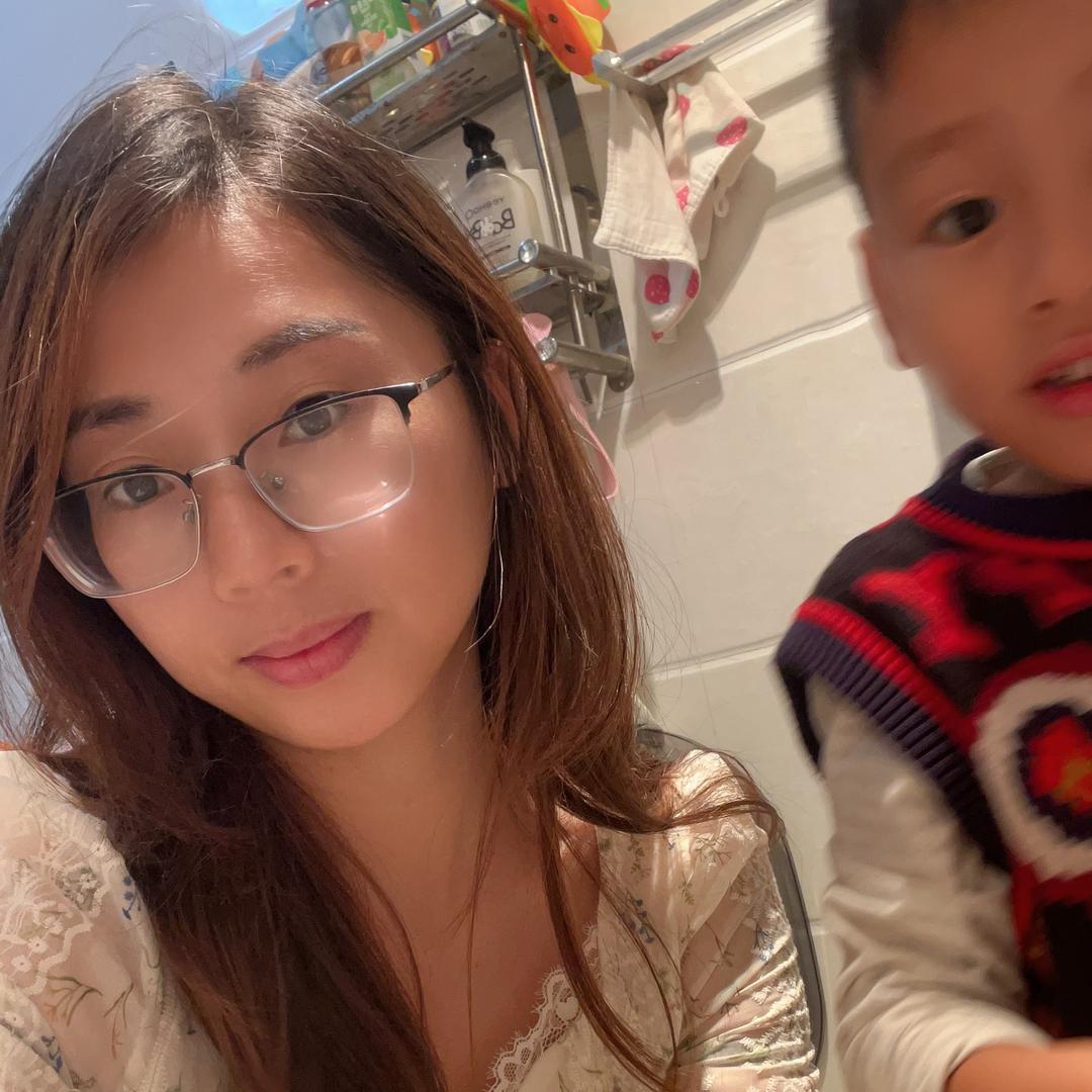 楼下小姨
