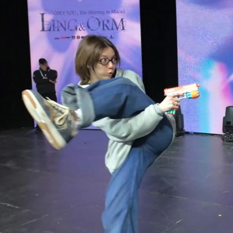 不会发高远球的人机