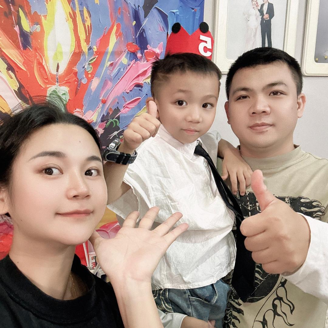 小米哥的一家