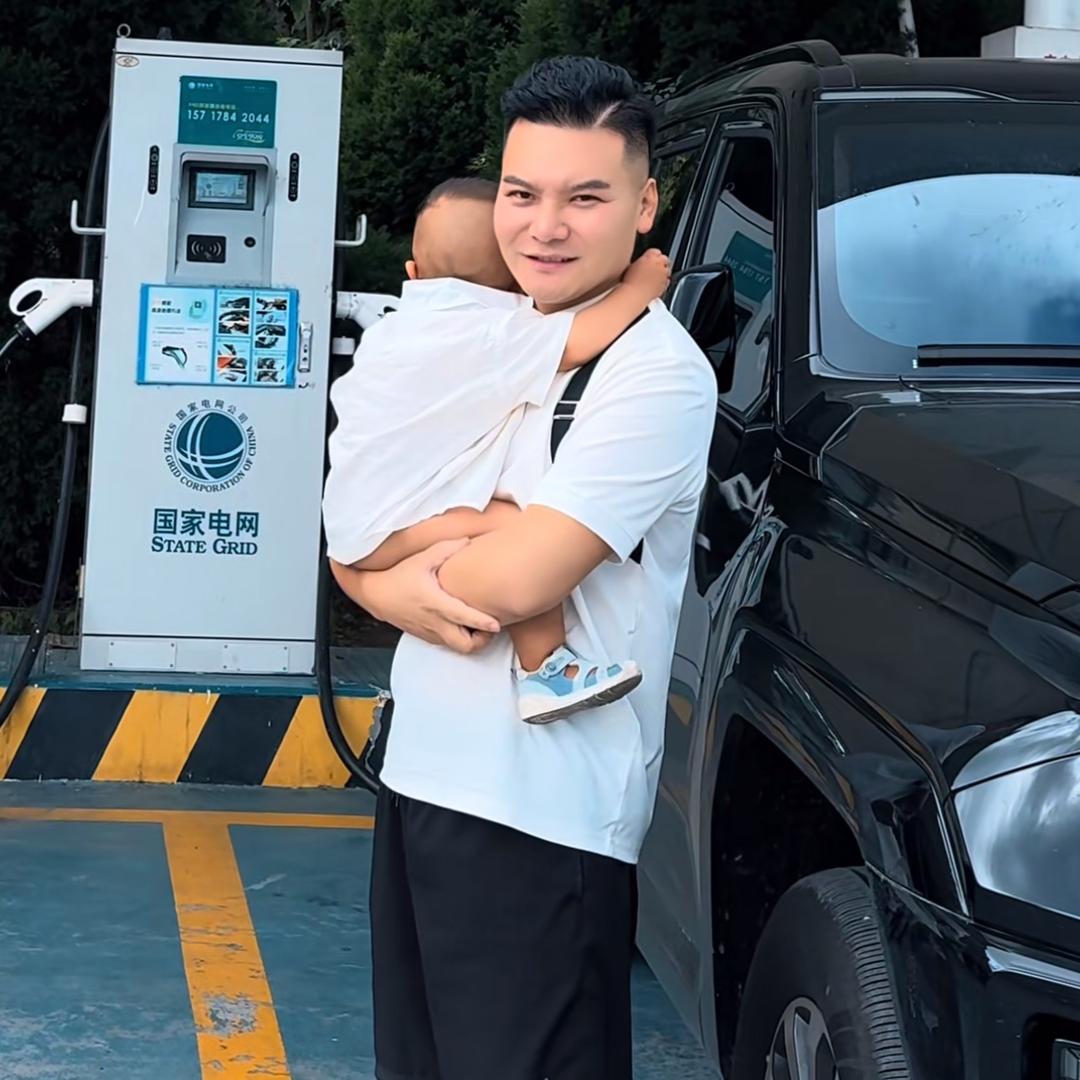 小龙龙