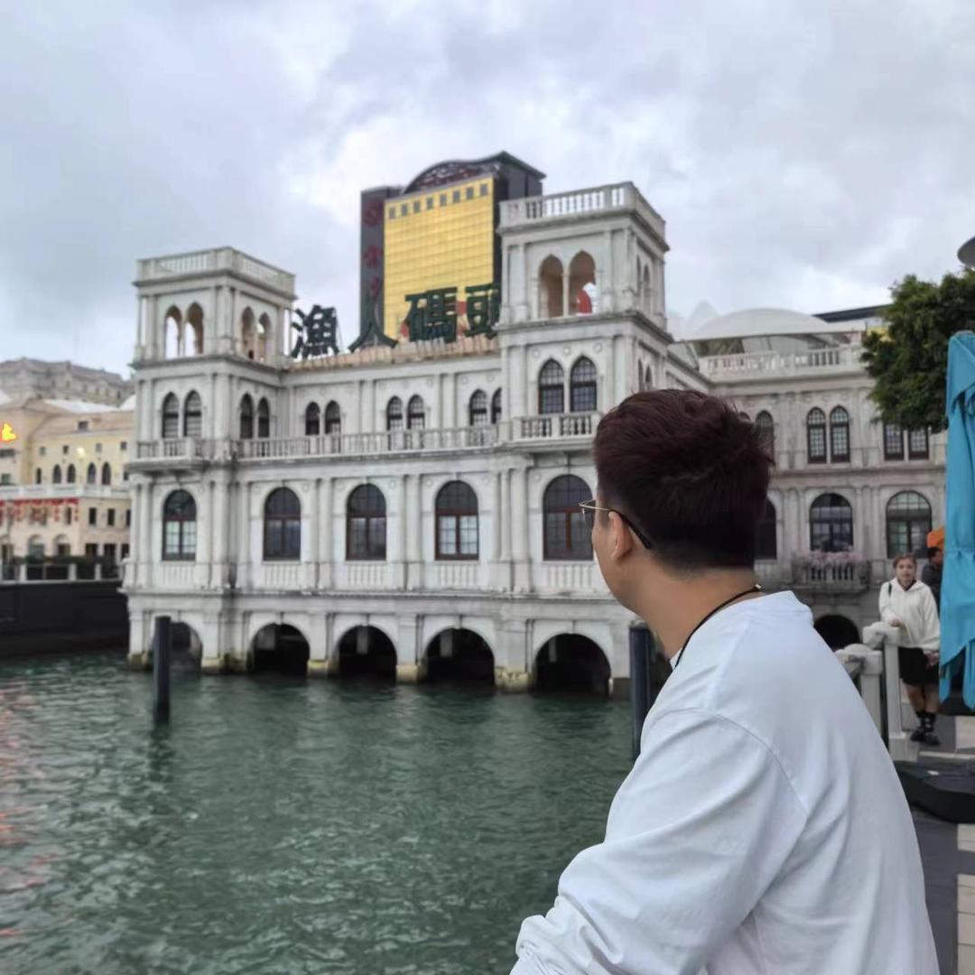摸鱼公司