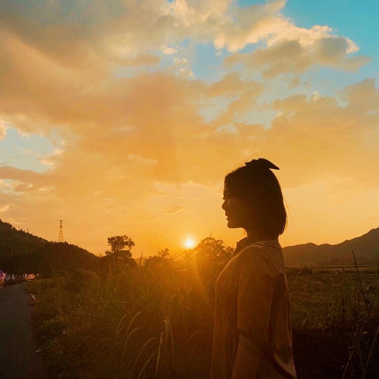 好运加蓓吖👑(连赞拉黑)