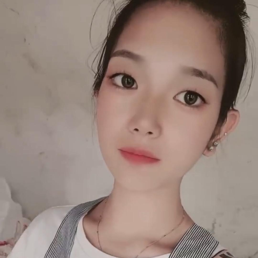 幺妹🍒🍒（独自带娃）👧