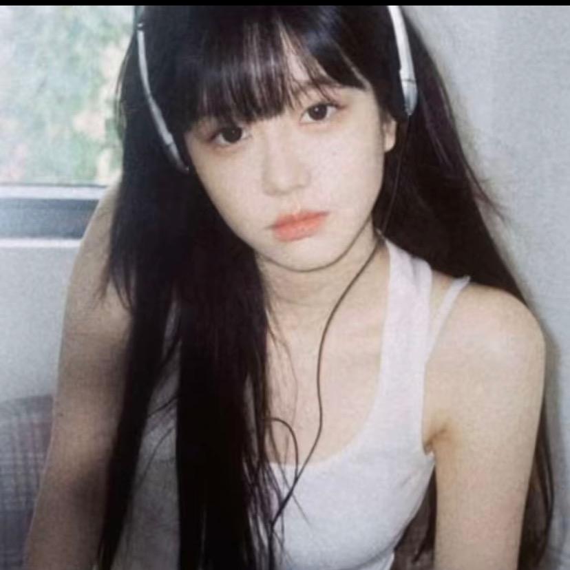 画¹个美女