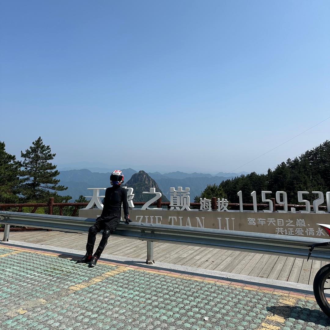 修汽车🚗的摩托佬🏍️