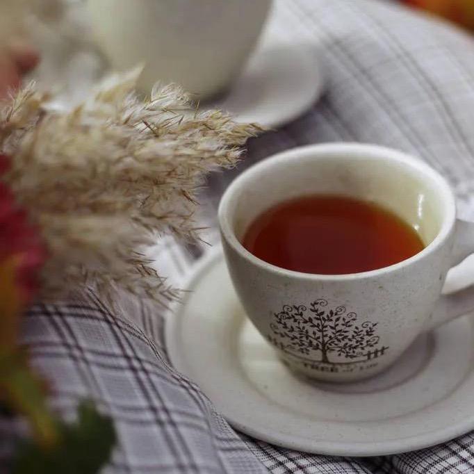 两杯清茶