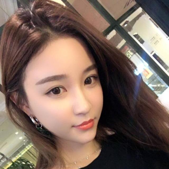 结衣。