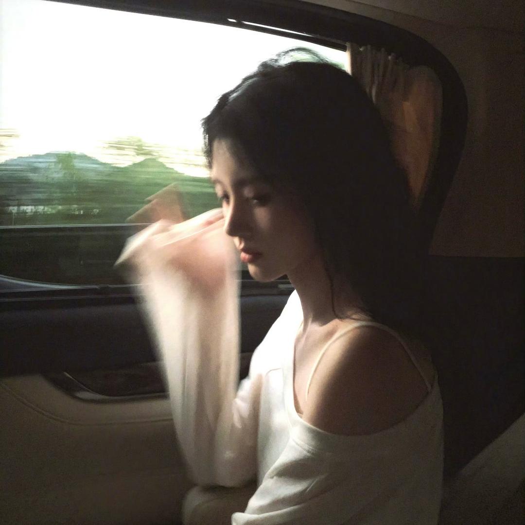 开心比烦恼多