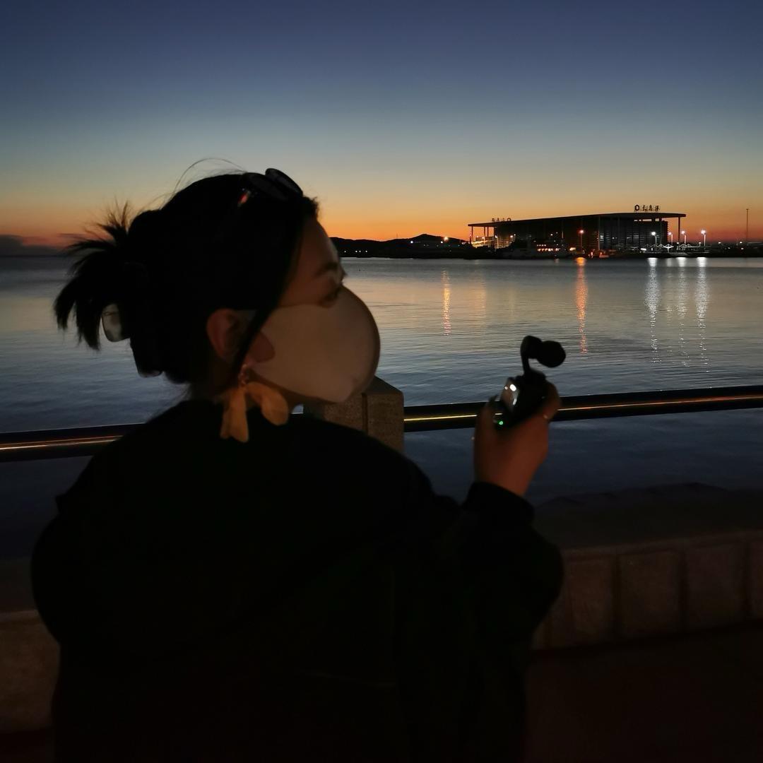 他说我叫不高兴