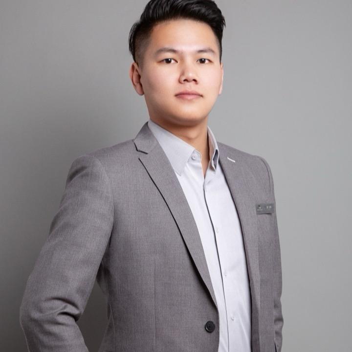 云曦邬文伟