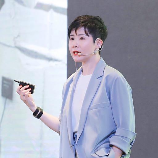 潮流穿搭课堂—陈列共和