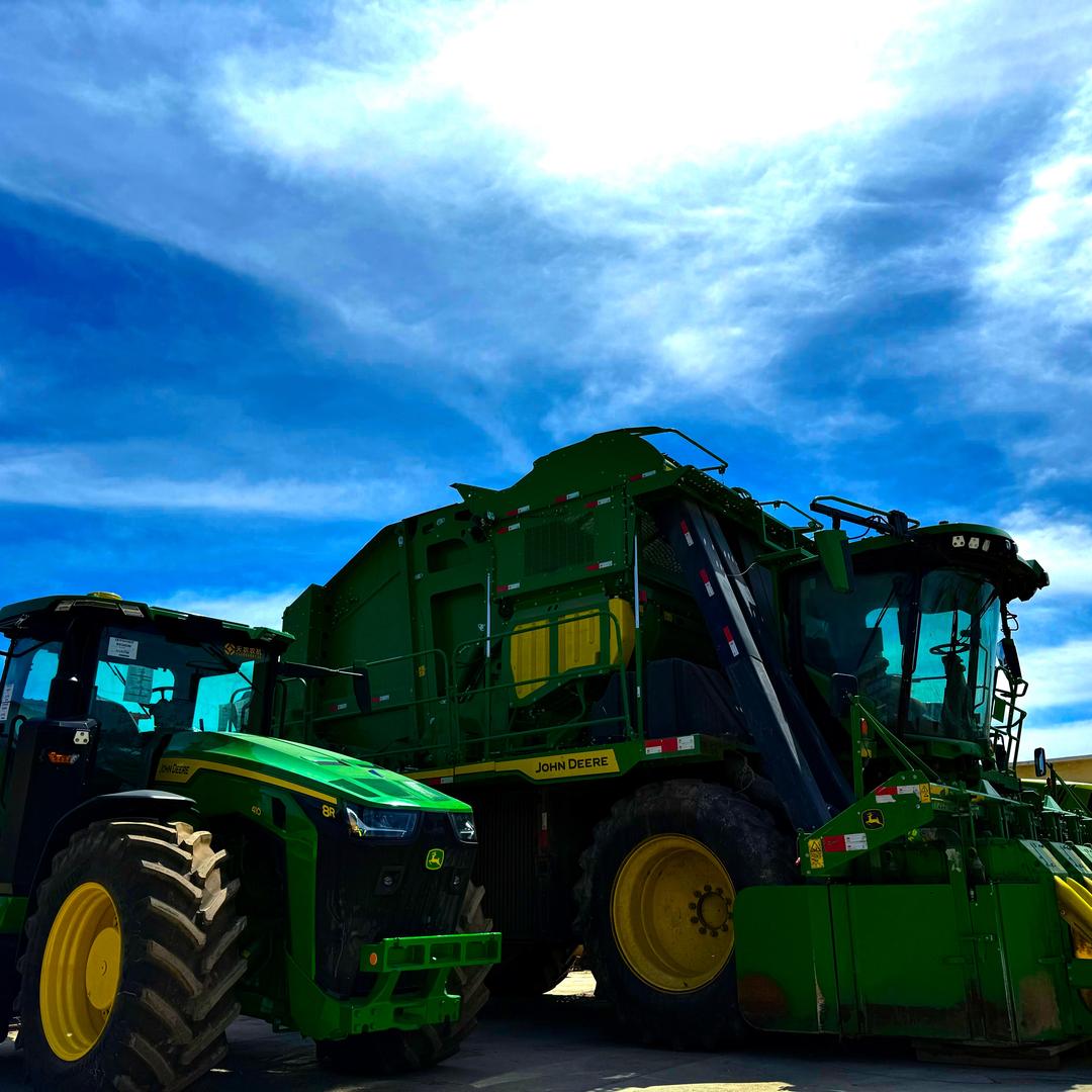 福巨元农机 张主任.