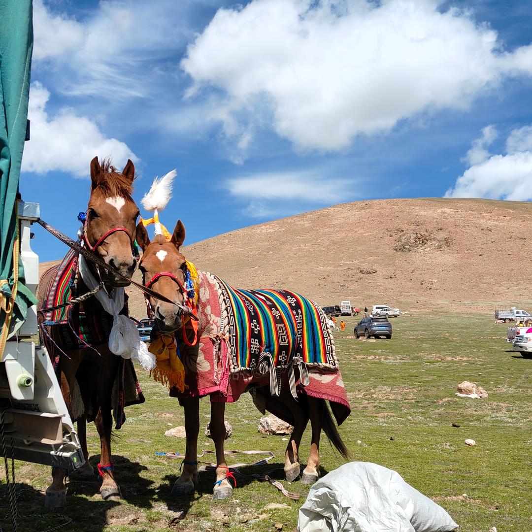 😘མདོ་扎西