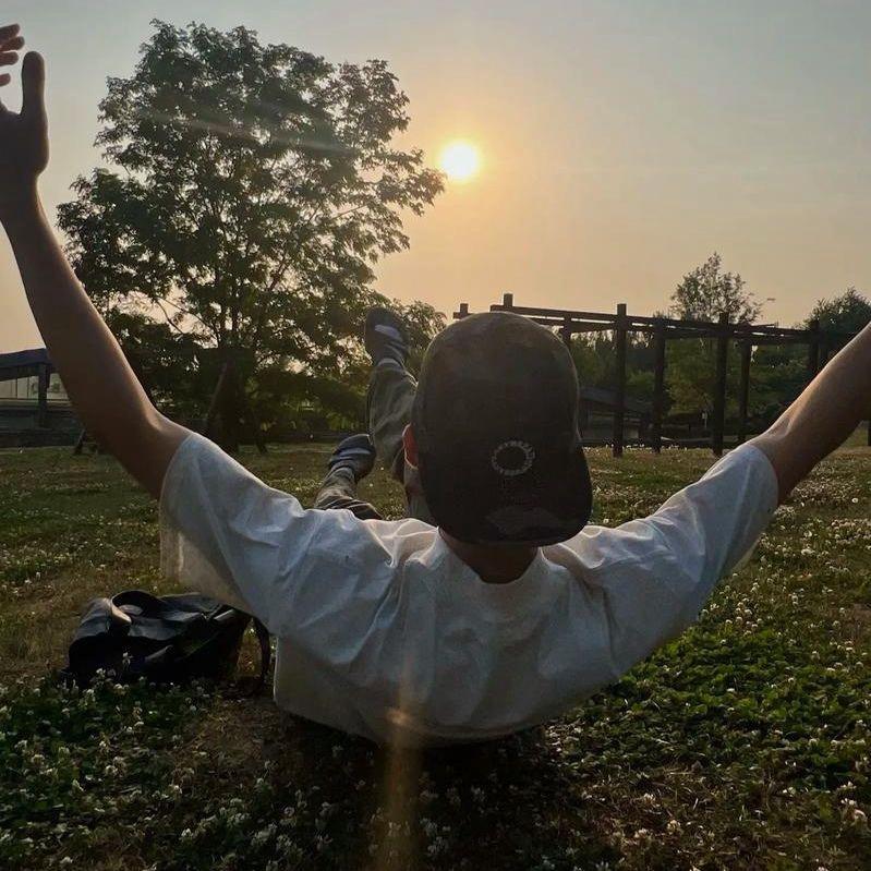 不敢大声说话