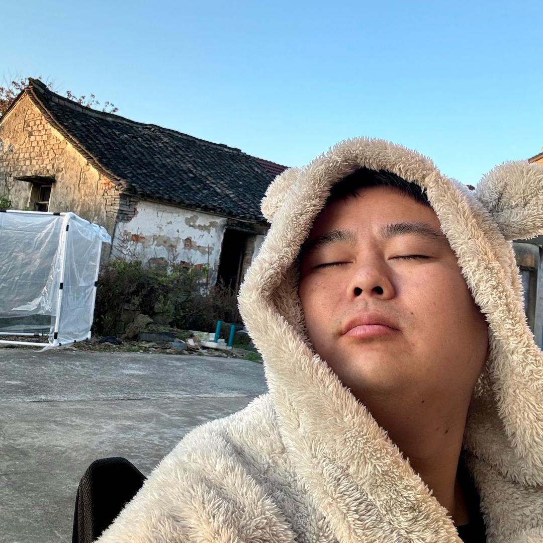 小猪来了（游戏创业）