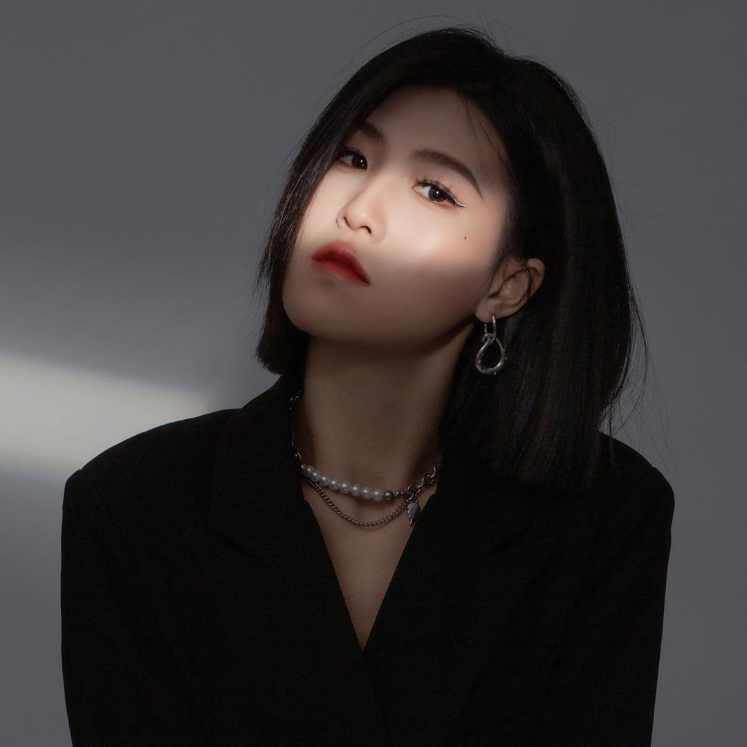 修图师英子