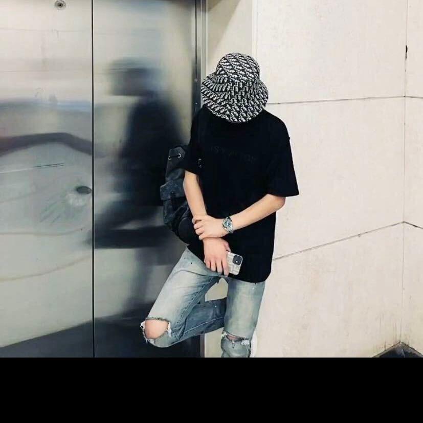 张不知~