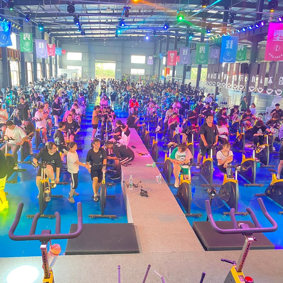 荆州市我型我秀训练营—周教练