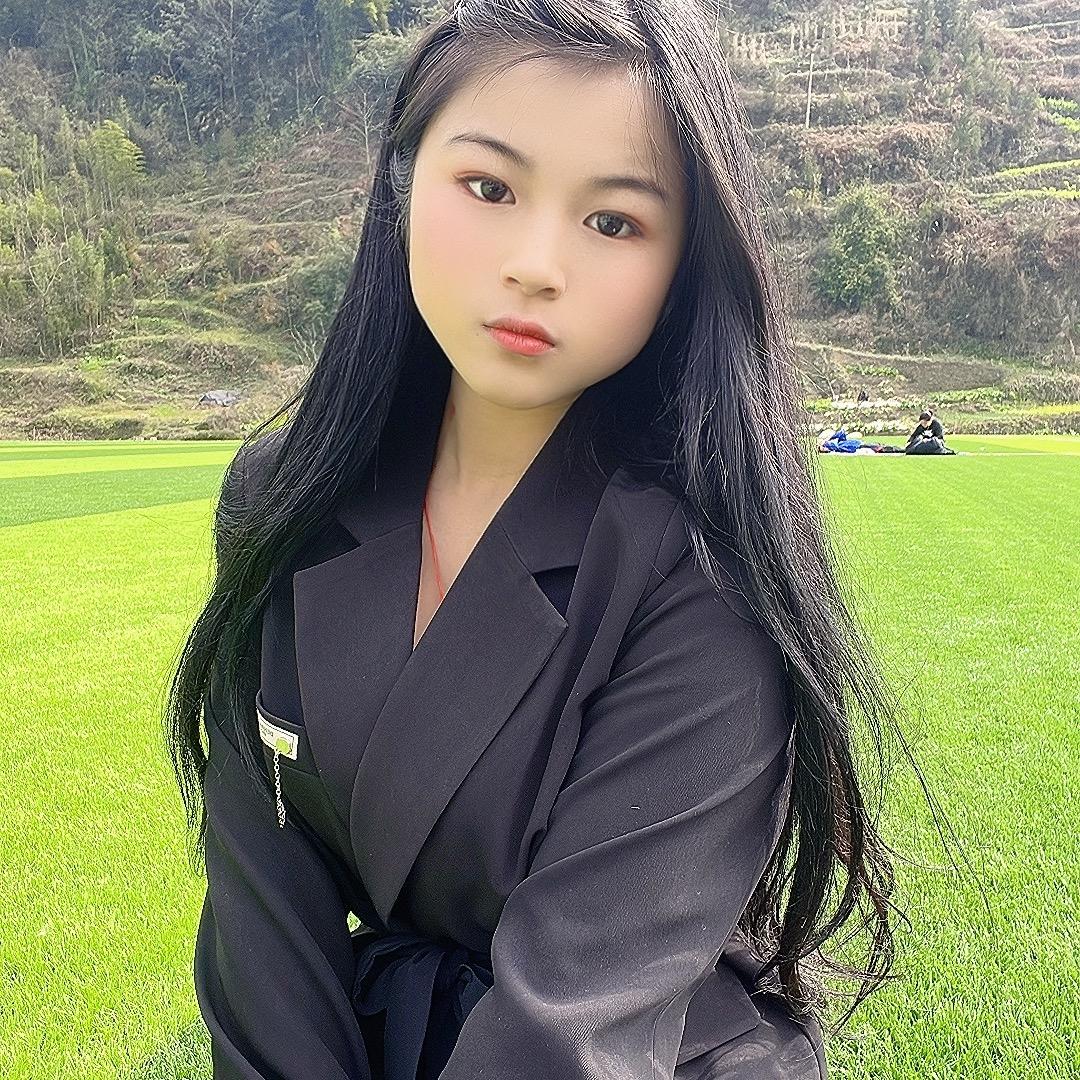 小飘飘[幺妹)