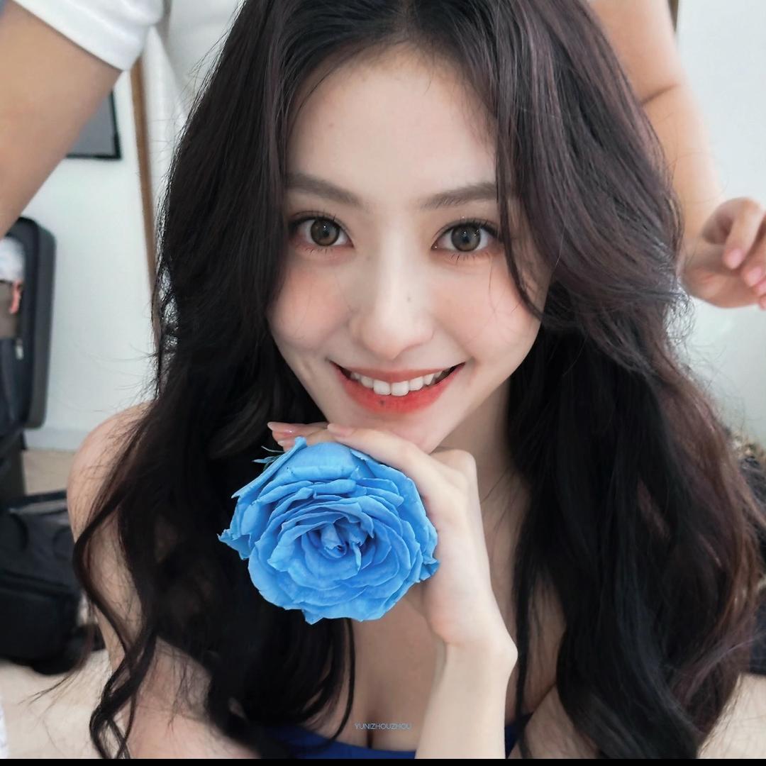 吸一口梅子汁.🩵