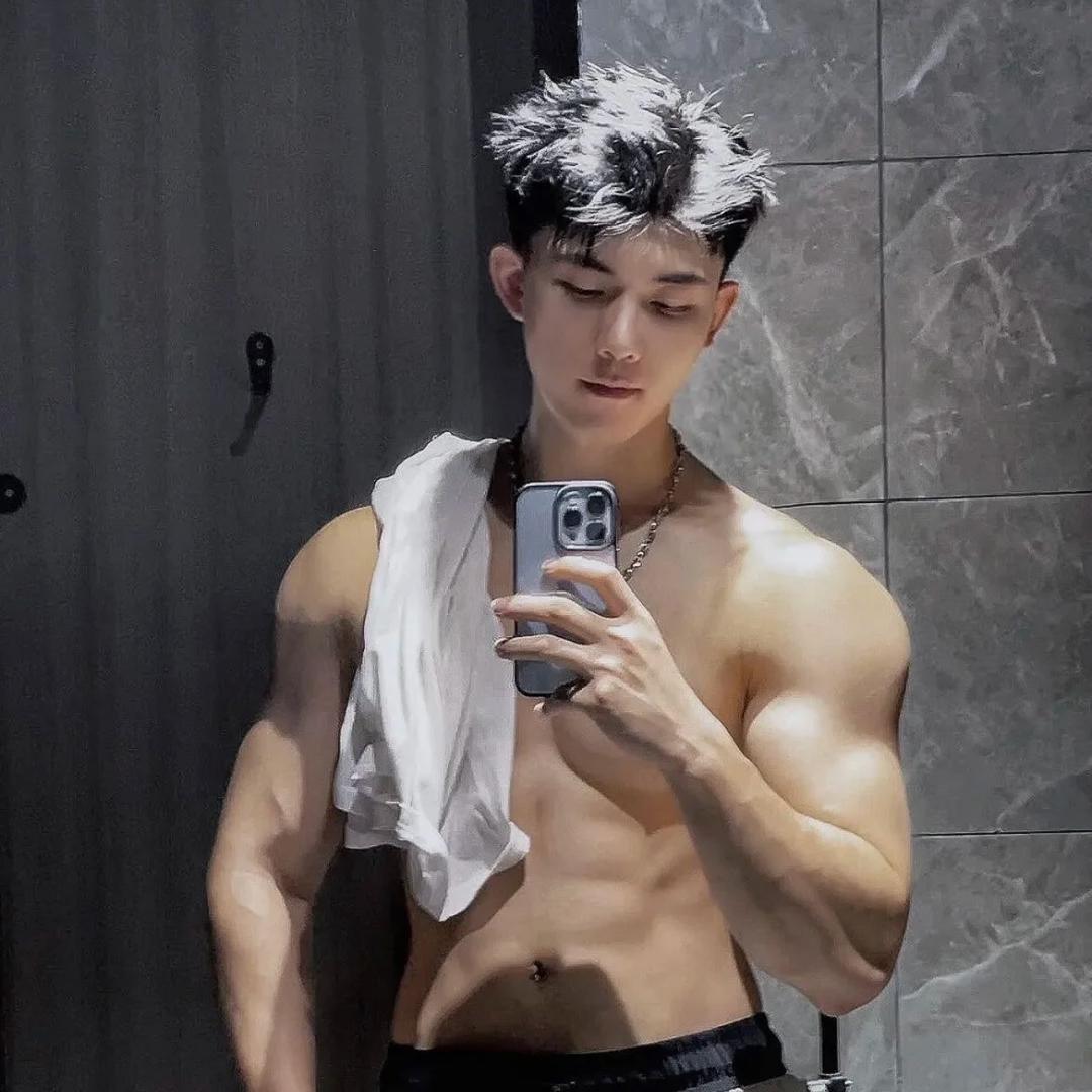 XL- B计划（梦想有一个百万男神版）