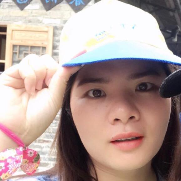 广东鑫卡迪与广西名涂涂料批发厂家谢家妹子