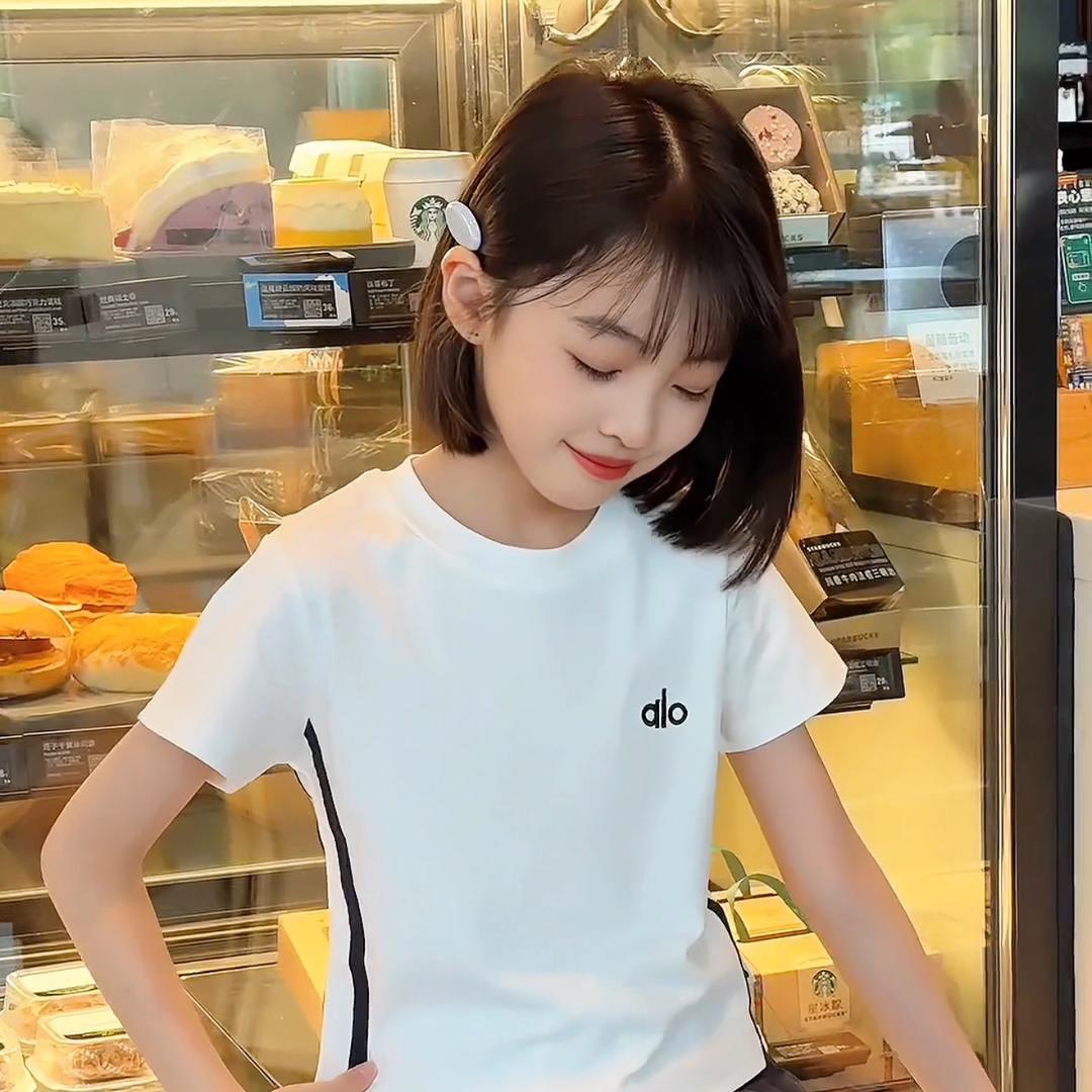 小柒家童装工厂店