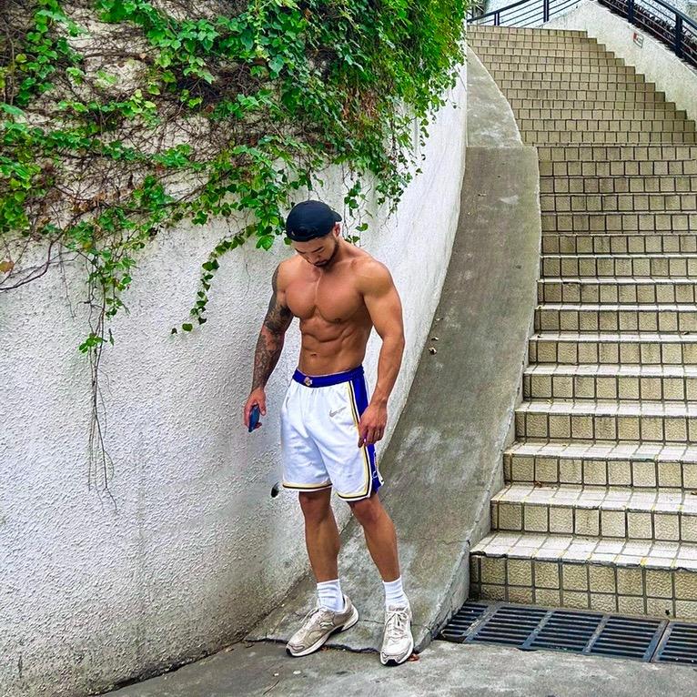 雕古