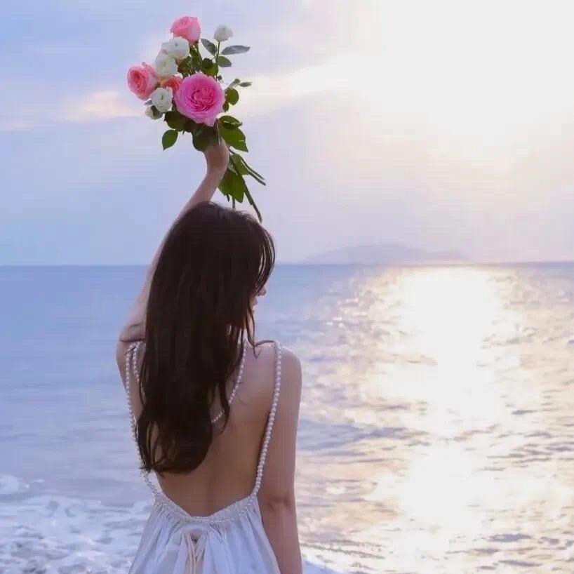 🥀ℋღ᭄请深嫒💞࿐