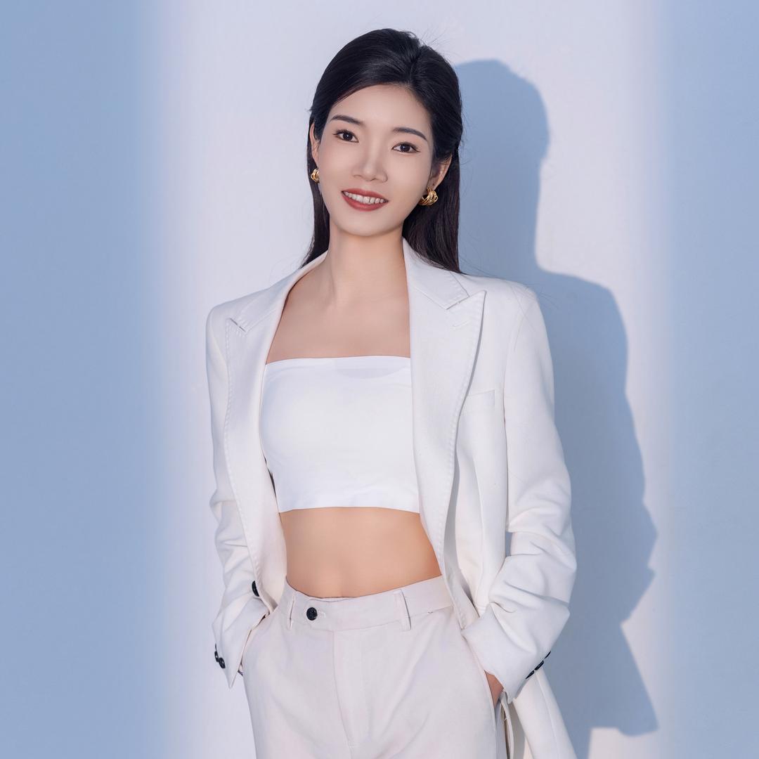 绯凡瑜伽 王老师