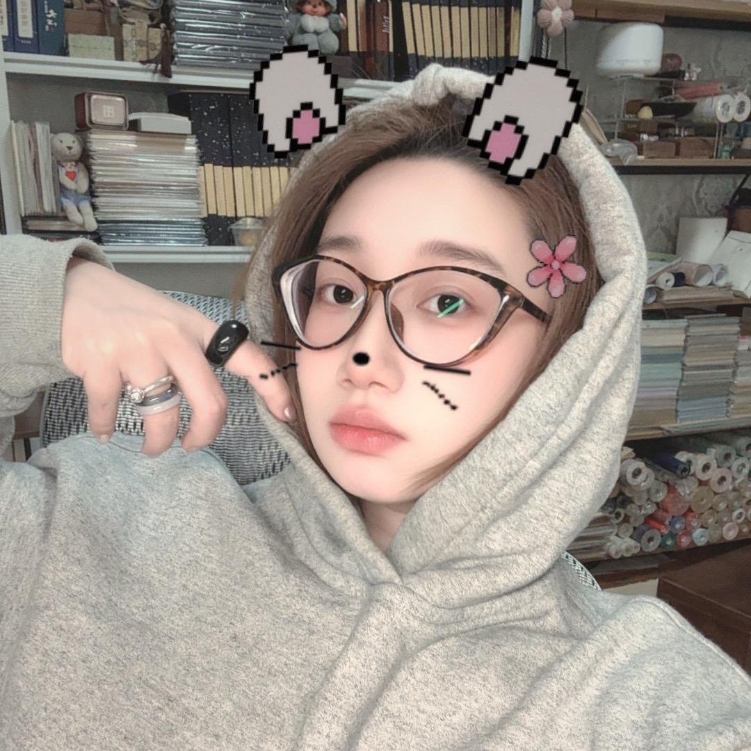 小沈不会写字（努力卖货版）