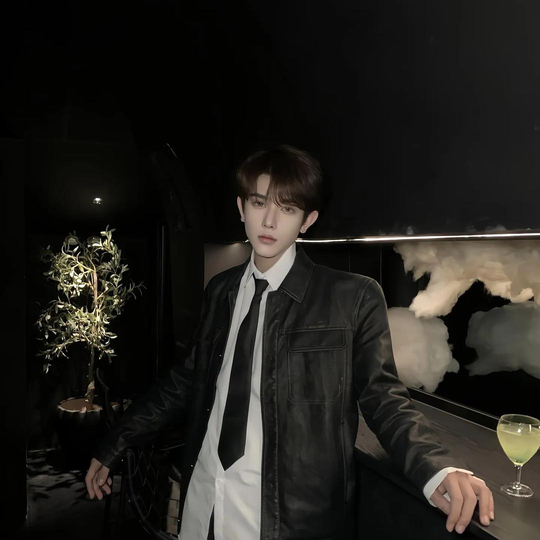 老河口豪幂潮流百货铺