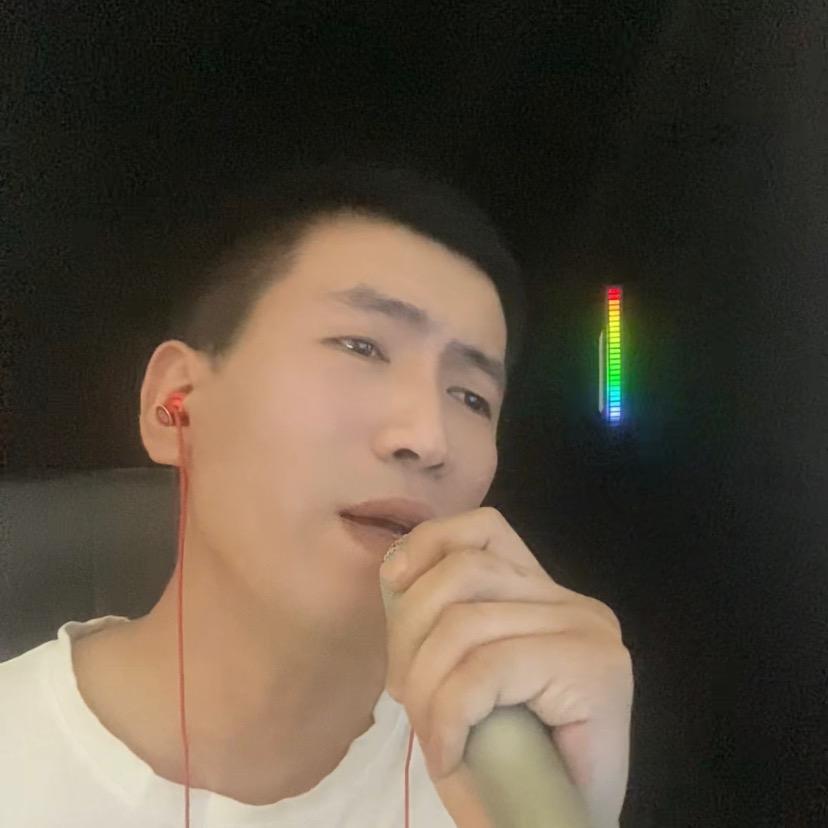 阿亮爱唱歌🎤