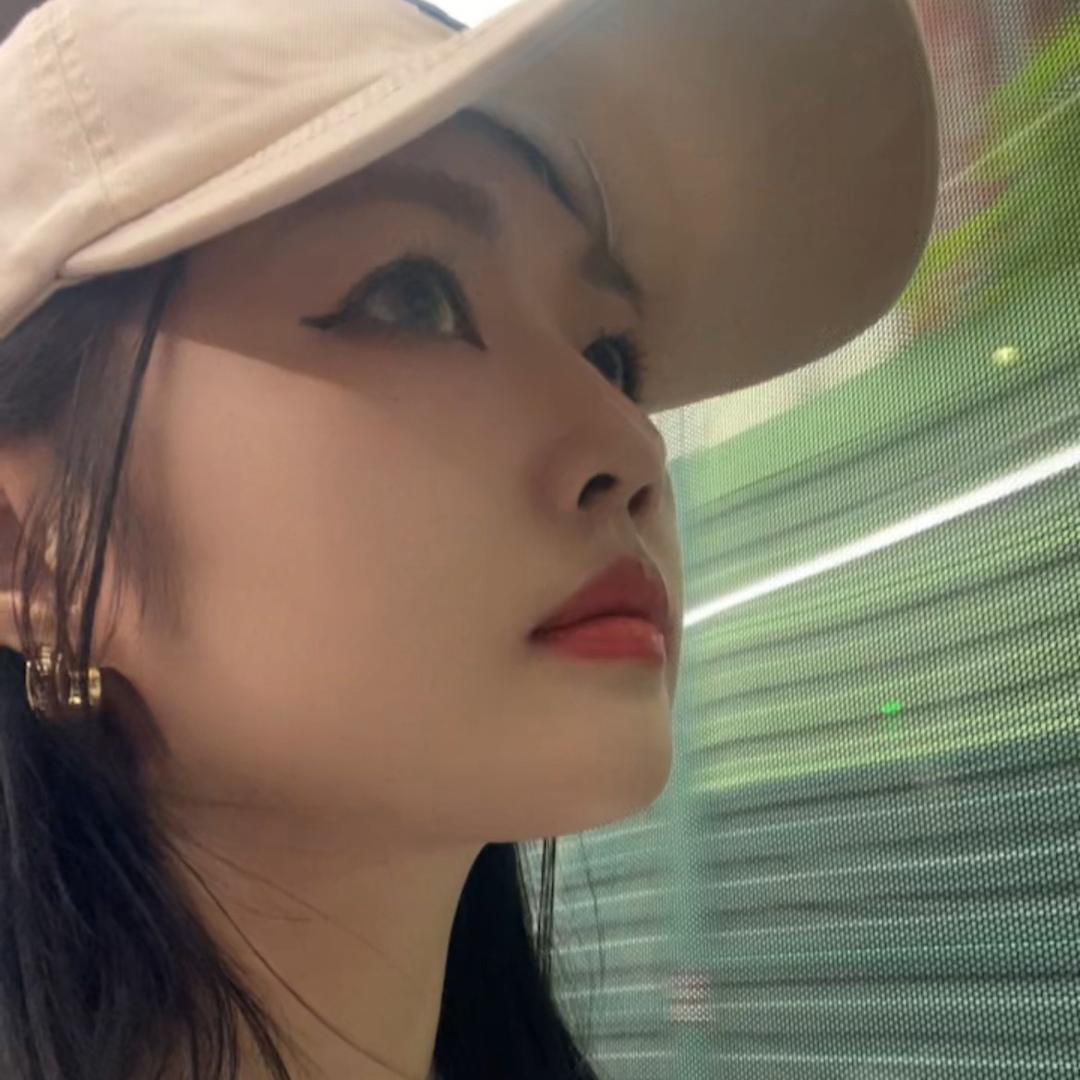 芊芊Lynn