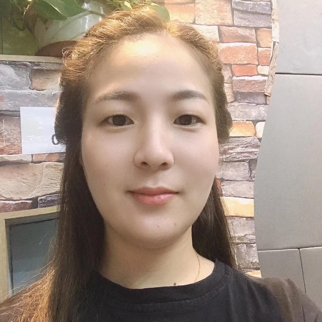 90后小燕松江开店日记