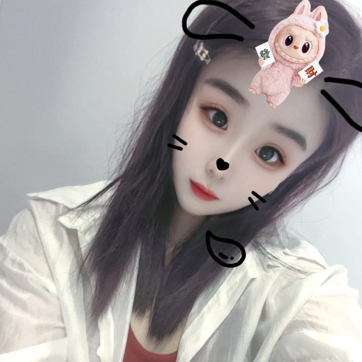 奶茶🥤小姐姐