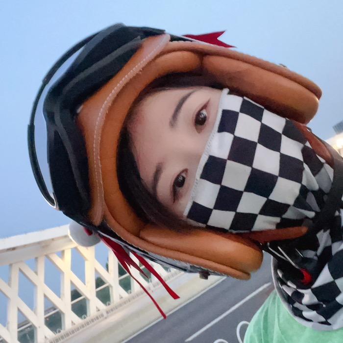 京B李暖暖