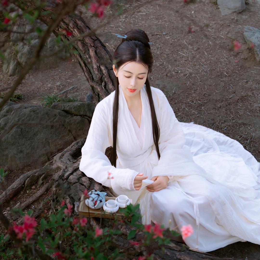 默默🌸🌿