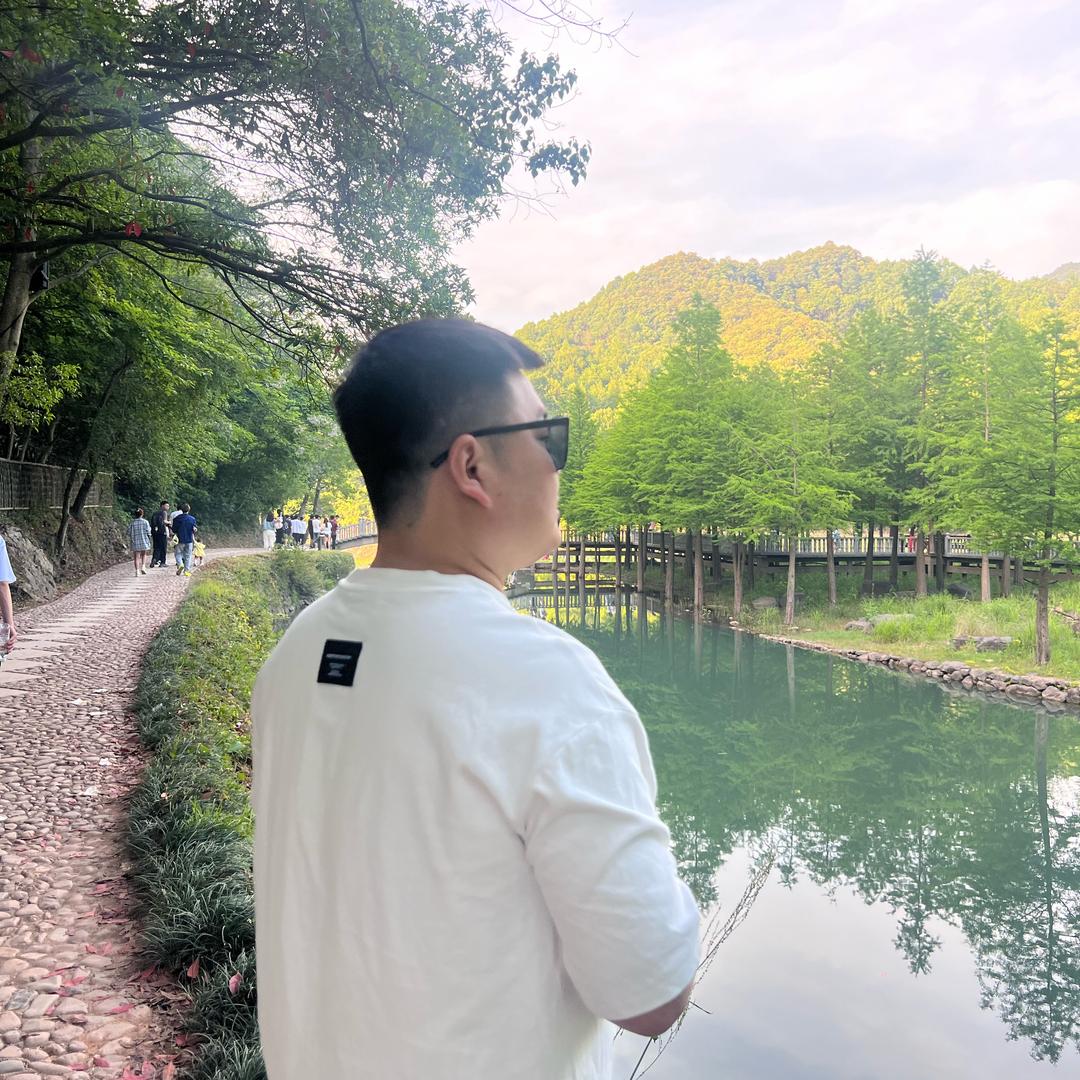 东东