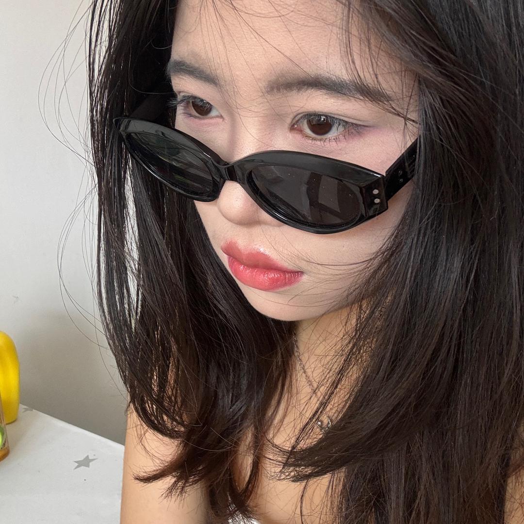 如烟