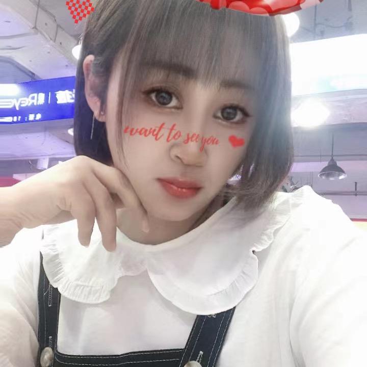 莹莹吖