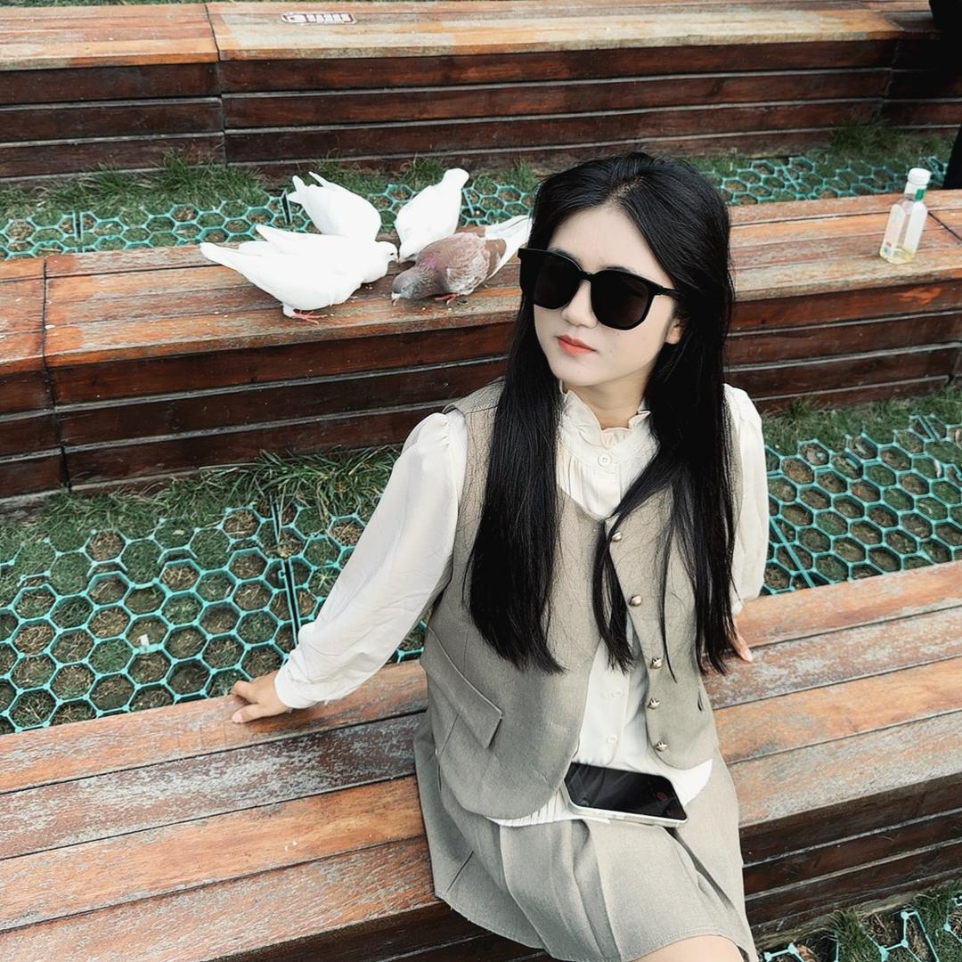 元气少女谢广坤.